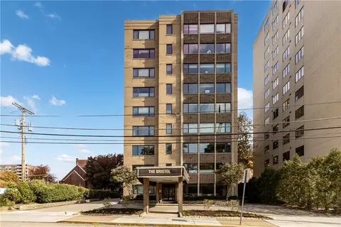 154 N Bellefield Ave #93, Pittsburgh, PA 15213