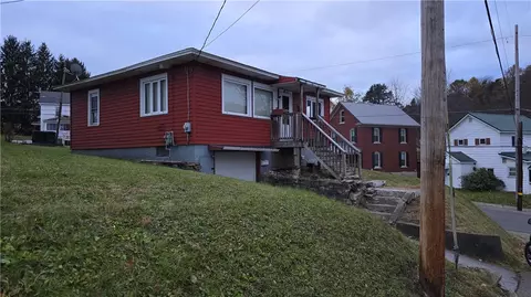 113 Meadow Rd, Punxsutawney, PA 15767