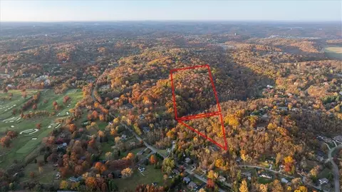 000 Conrad Dr, Pittsburgh, PA 15238