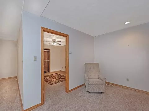 1694 Dime Rd, Vandergrift, PA 15690 photo 31