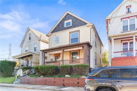 194 E Prospect Ave, Washington, PA 15301