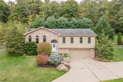 119 Castlebrooke Dr, Venetia, PA 15367