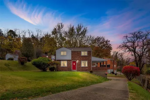 203 Jacob Dr, Pittsburgh, PA 15235