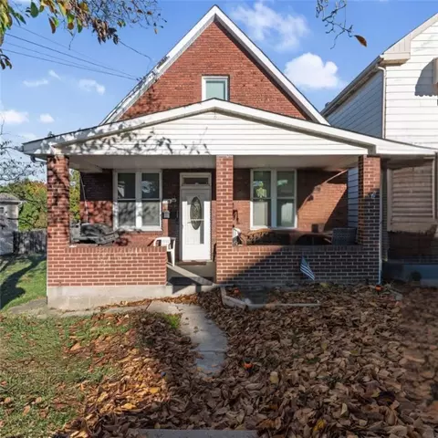 136 Dahlia St, Homestead, PA 15120