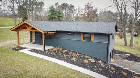 291 Simon Dr, Butler, PA 16002