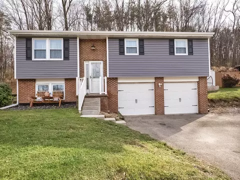 3180 Melwood Rd, Leechburg, PA 15656