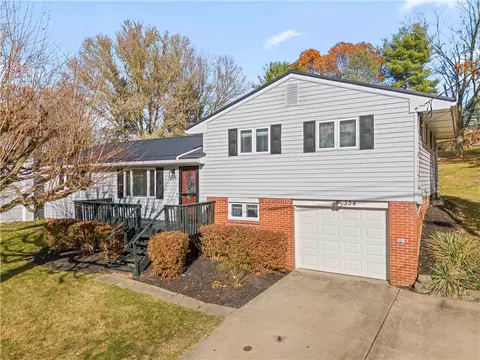334 Cortez Dr, Washington, PA 15301