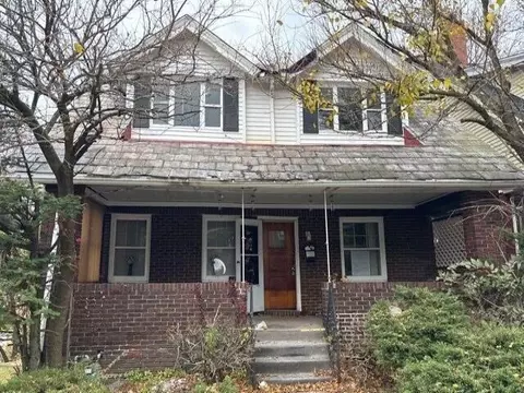 122 W Mcintyre Ave, Pittsburgh, PA 15214