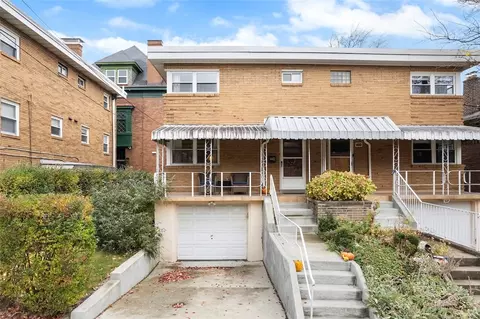 1462 Barnsdale St, Pittsburgh, PA 15217