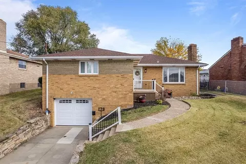 179 Roswin Dr, Pittsburgh, PA 15226