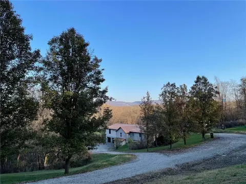 4199 Morgantown Rd, Smithfield, PA 15478