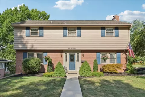 4980 Meadow Park, Pittsburgh, PA 15236