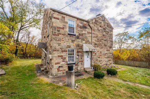 310 W Riverview Ave, Pittsburgh, PA 15202