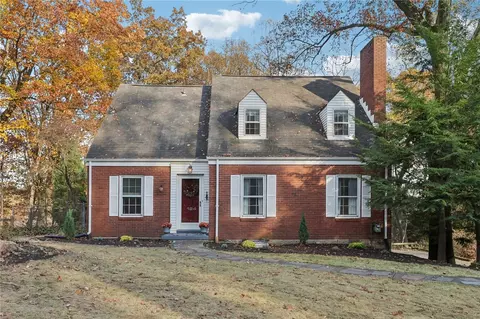 124 Byron Rd, Pittsburgh, PA 15237