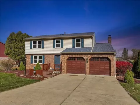 325 Woodridge Dr, Washington, PA 15301