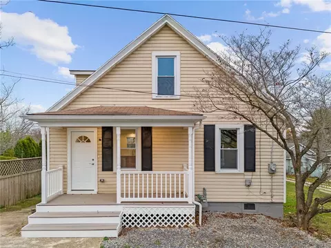 23 Lind Way, Carnegie, PA 15106