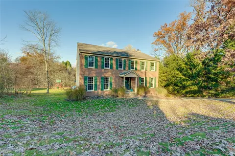 191 Meadowbrook Ave, Wexford, PA 15090