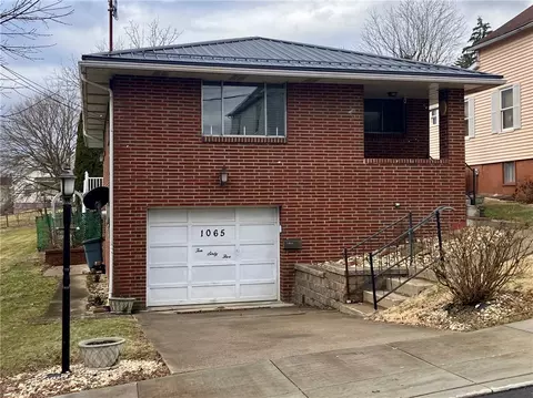 1065 Bruce St, Washington, PA 15301