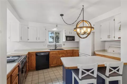 14178 Roberta Dr, Irwin, PA 15642 photo 8