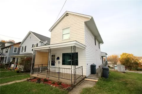 230 Whittier St, Vandergrift, PA 15690