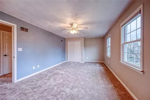 144 Rizzi Dr, Irwin, PA 15642 photo 15