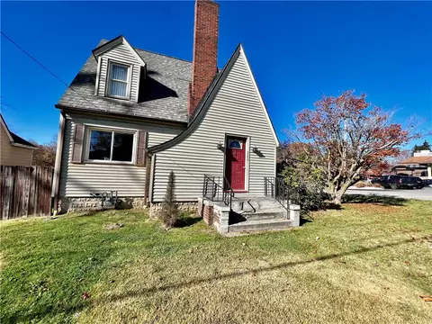 2209 Wilmington Rd, New Castle, PA 16105