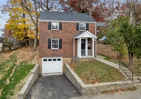 375 Terrace Pl, Oakmont, PA 15139