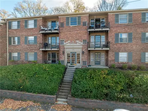 1020 Margarite Dr #A, Pittsburgh, PA 15216