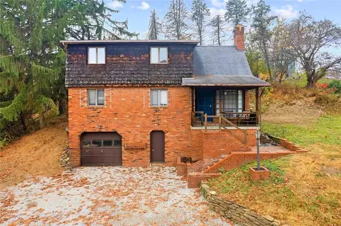 1114 Algonquin Dr, Pittsburgh, PA 15205