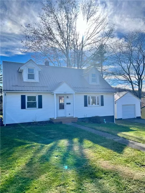 242 Elm St, Indiana, PA 15701