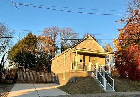 1223 Forest Ave, New Kensington, PA 15068