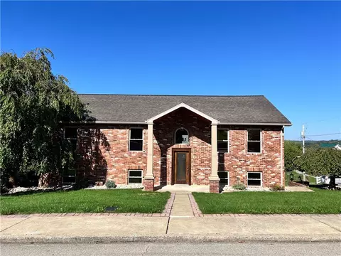 324 Odgen St, Connellsville, PA 15425
