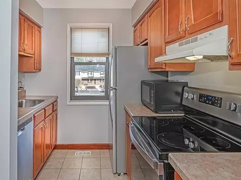 120 Forest Dr, Seven Fields, PA 16046 photo 7