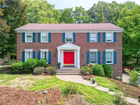 4066 Letort Ln, Allison Park, PA 15101