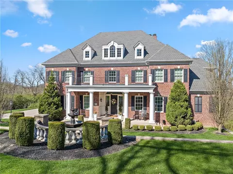 2200 Country Club Dr, Pittsburgh, PA 15205