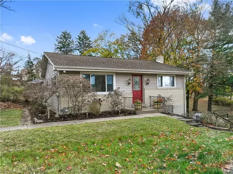 211 W Sandle Ave, Pittsburgh, PA 15237