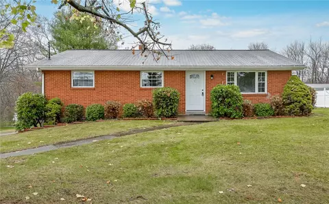 269 Wises Grove Rd, New Brighton, PA 15066