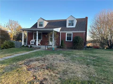 248 Lexington Dr, Elizabeth, PA 15135
