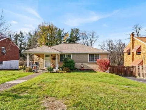 4406 Woodhill Dr, Homestead, PA 15120