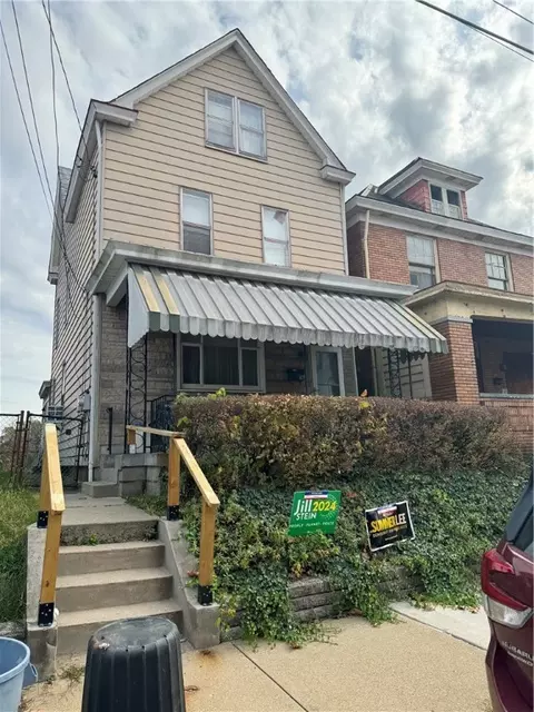 877 E 11th Ave, Homestead, PA 15120