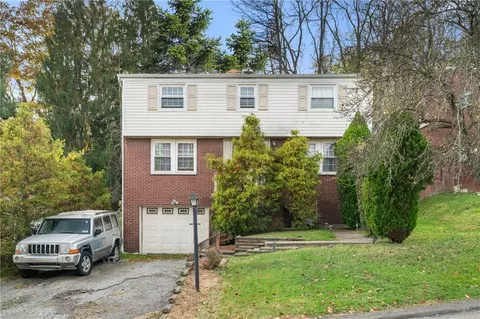 51 Dundalk Dr, Pittsburgh, PA 15235
