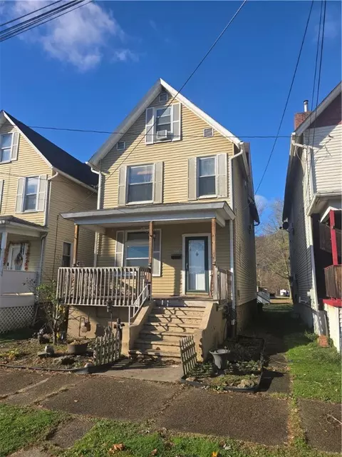 313 2nd St, Freeport, PA 16229