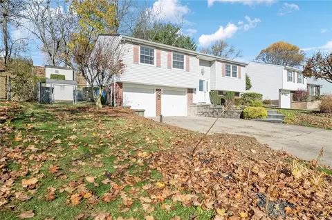 Other - 1828 Ivanhoe Dr, Irwin, PA 15642 photo 3 of 4