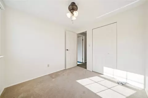 Bedroom - 1828 Ivanhoe Dr, Irwin, PA 15642 photo 6 of 7