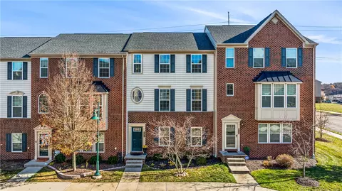 608 Shelley Ln, Wexford, PA 15090