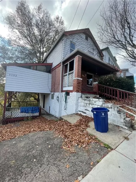 2502 Edgar St, Pittsburgh, PA 15227