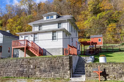 414 Valley Ave, Wilmerding, PA 15148