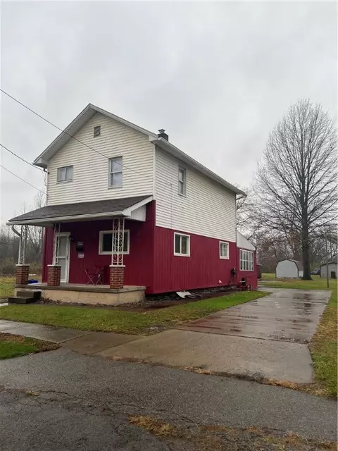 218 E Clayton St, New Castle, PA 16102