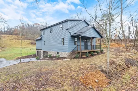 5130 Watters Rd, New Kensington, PA 15068