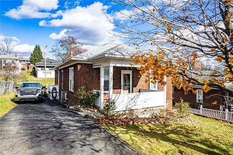 915 Mary St, Langeloth, PA 15054